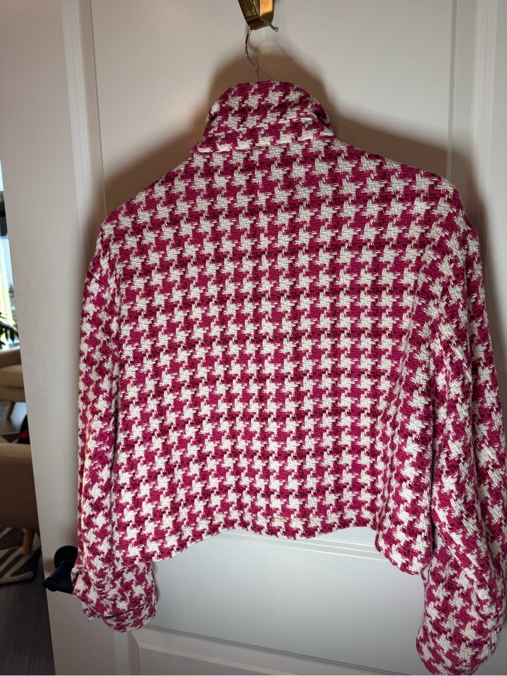 Zara Raspberry & White Houndstooth Cropped Jacket - Picture 4 of 5